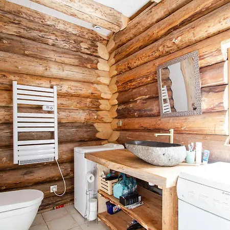 Authentique En Foret, 6 Pers, Proche Gerardmer, Sentiers & Stations De - Fr-1-589-378 Anould