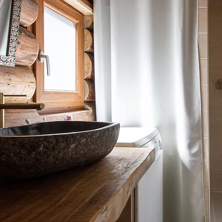 Authentique En Foret, 6 Pers, Proche Gerardmer, Sentiers & Stations De - Fr-1-589-378
