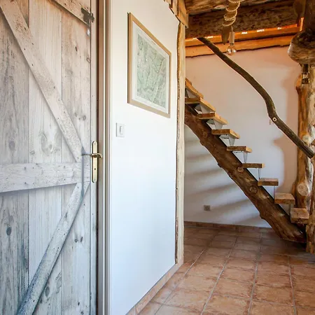 Authentique En Foret, 6 Pers, Proche Gerardmer, Sentiers & Stations De - Fr-1-589-378 * Anould